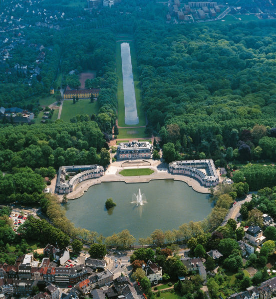 Schloss_Benrath_Luftbild